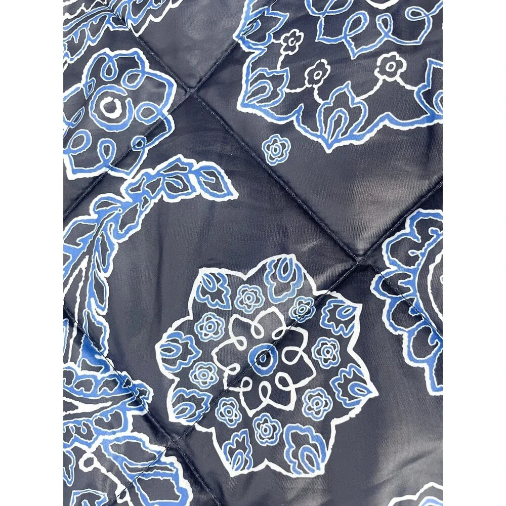 Vera Bradley Blue‎ Paisley Quilted Blanket Fleece Lined 51”x 77